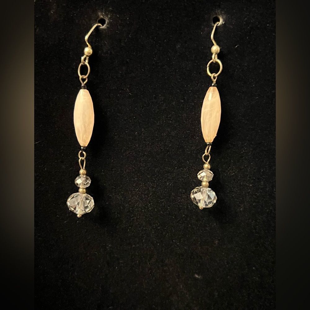 Upcycled jewelry. Beautiful pink and clear bead earrings